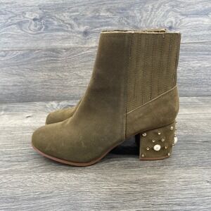 Bettye KB Womens Olive Suede Pearl Stud Embellished Block Heel Ankle Boots 7.5M